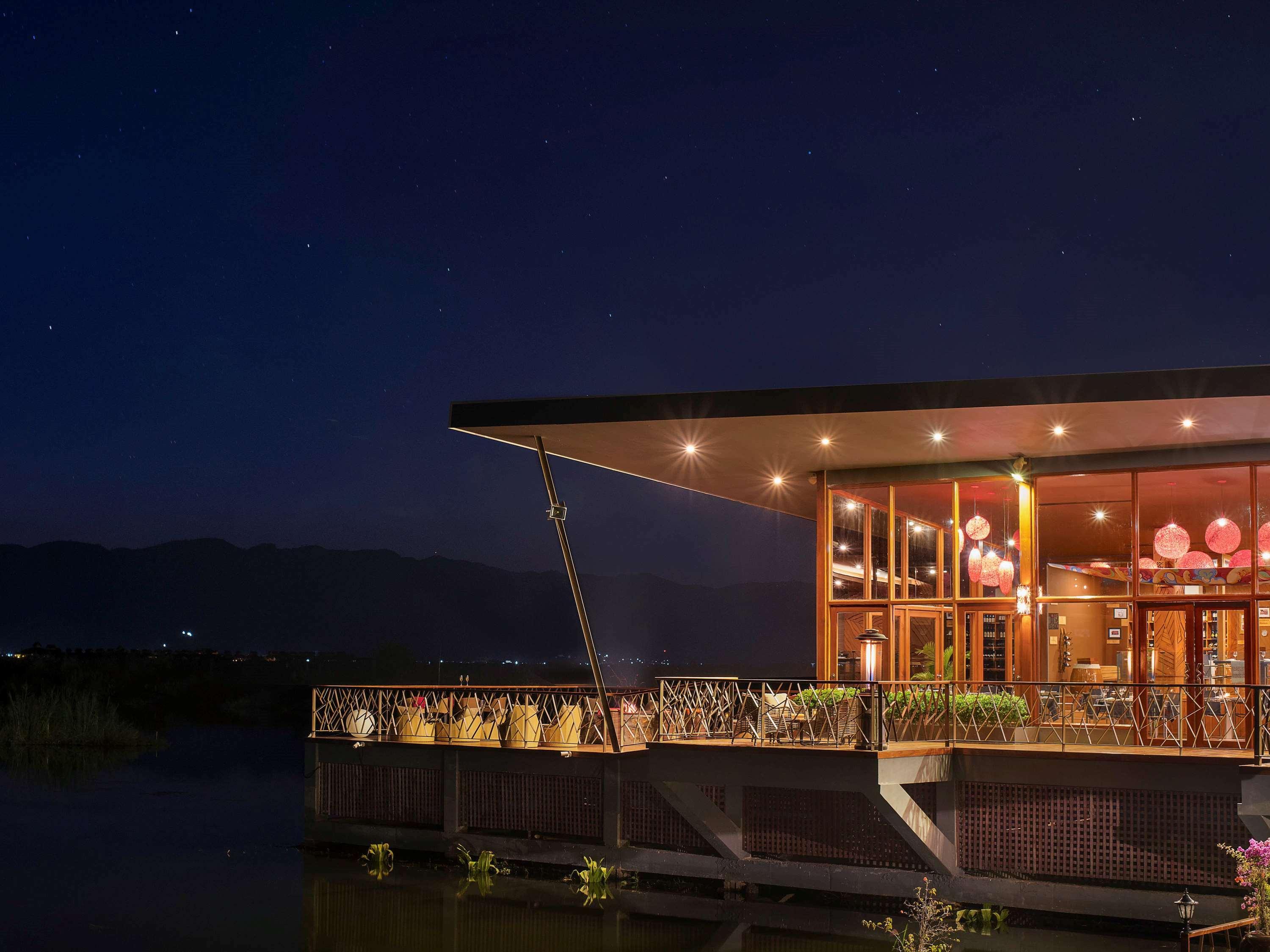 Novotel Inle Lake Myat Min Exteriör bild